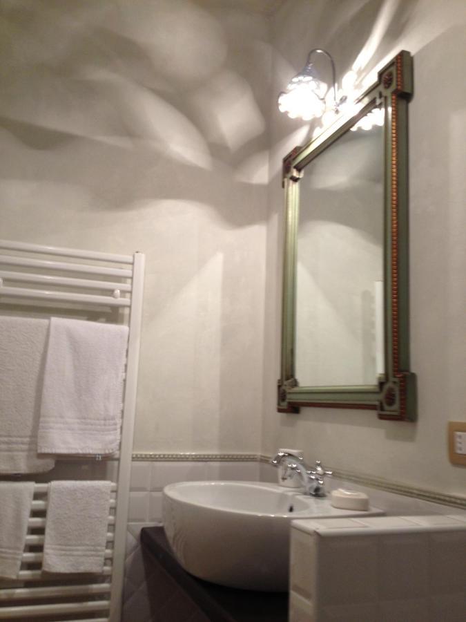 ノルチャ イル カザーレ サンマルティーノ Bed & Breakfast 部屋 写真